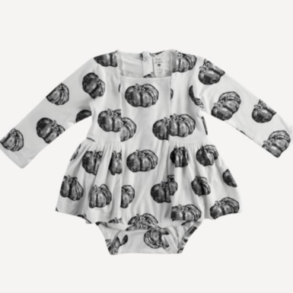 Kate Quinn LS Black Pumpkins Ballerina Bubble